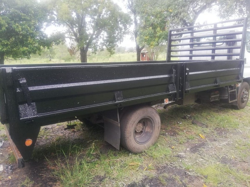 Truck exterior rubberising