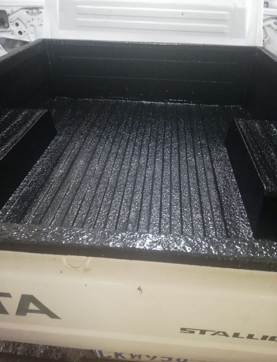 Toyota Stallion rubberised