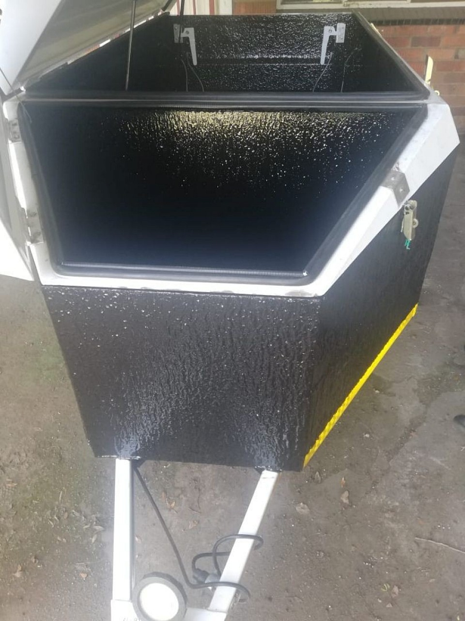 Trailer rubberising